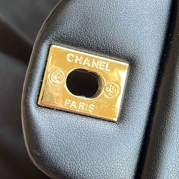 Black Quilted Fashion Bag Purse - Picture 6 of 12